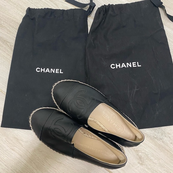 Black leather CHANEL espadrilles Authentic size 35 - Picture 3 of 4